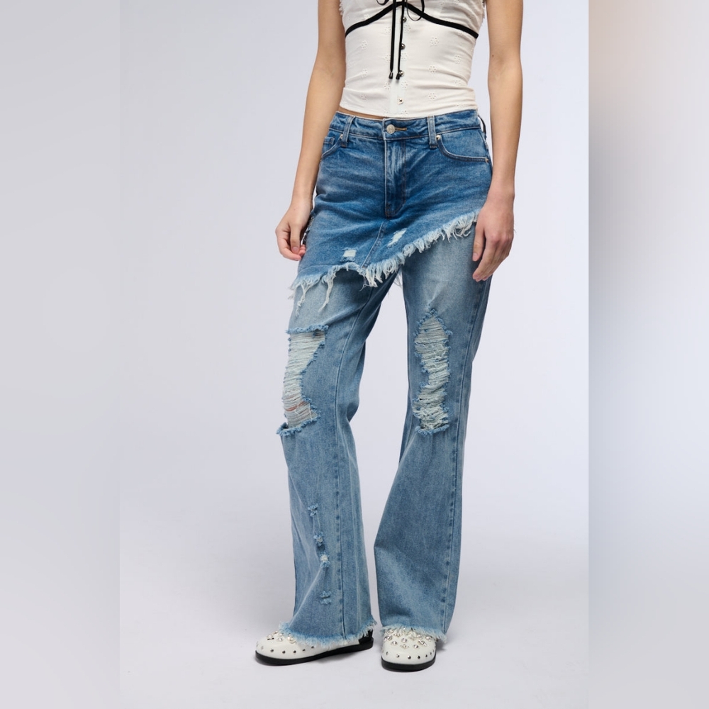 Callie Lives Stasia YMe AKIRA Distressed Skirt Straight Leg Denim Jeans 3 - Picture 8 of 8